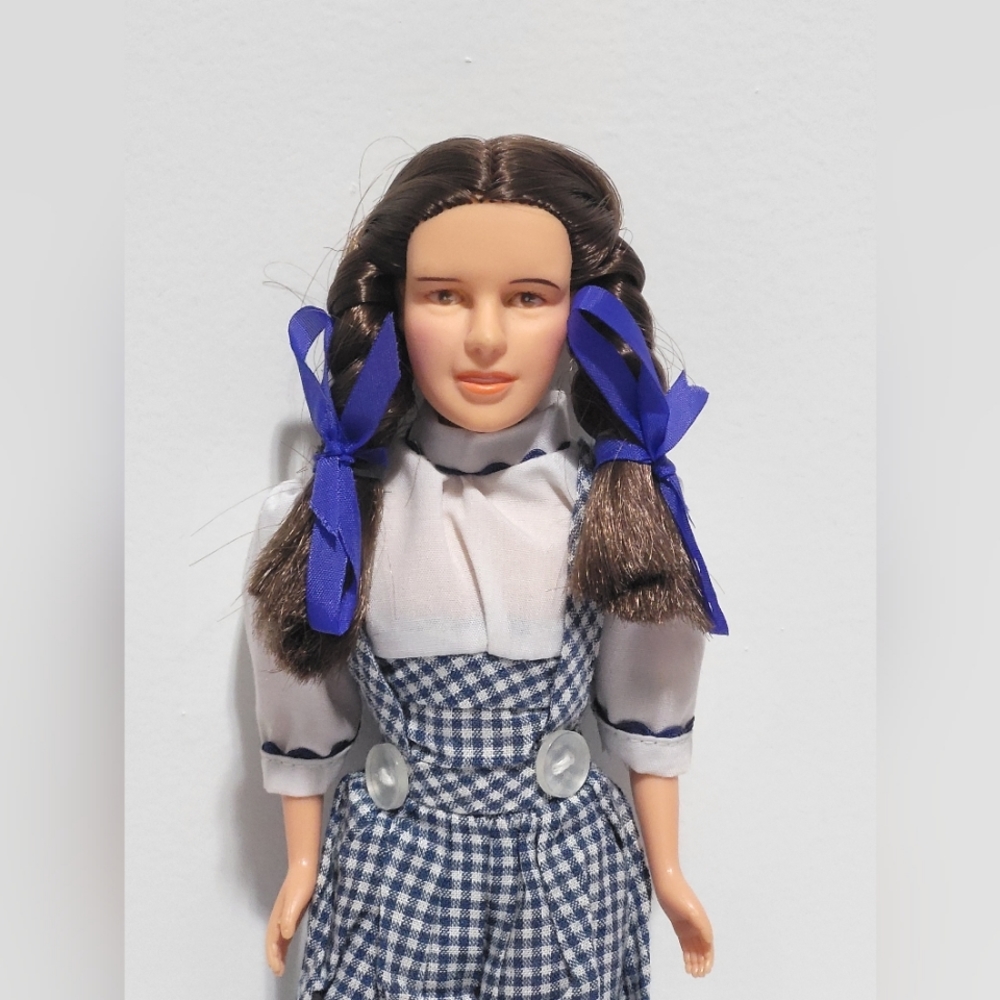 Vintage 1988 The Wizard of Oz Dorothy Doll